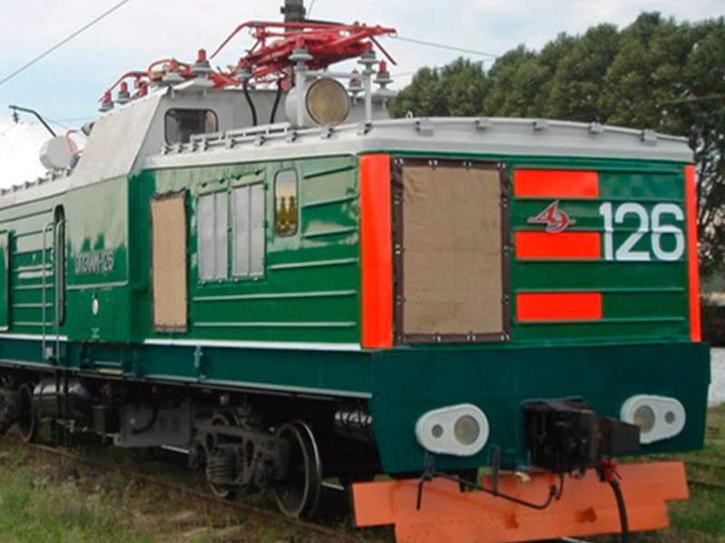 Industrial electric locomotive